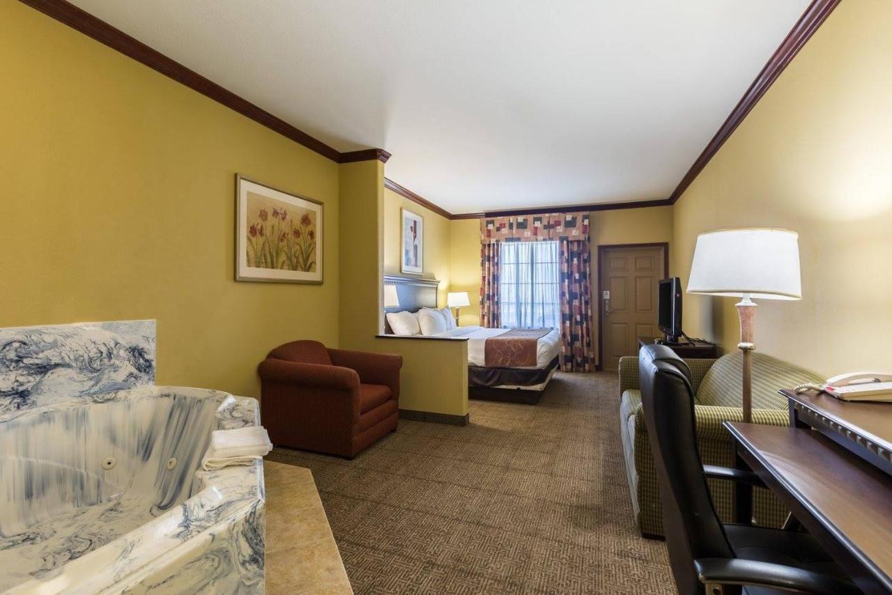 Comfort Suites Galveston Exterior photo
